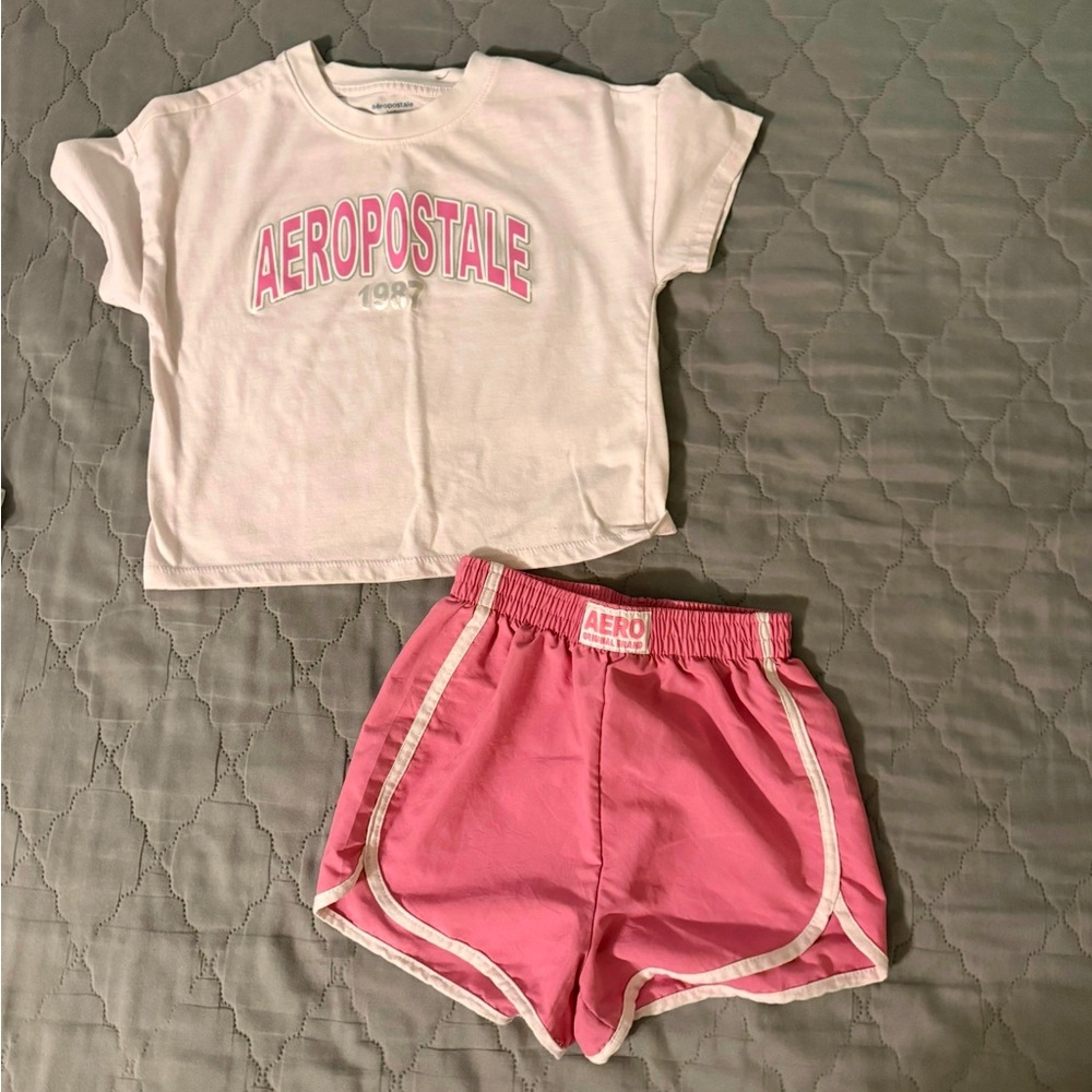 Aeropostale Pink and White Tee and Shorts